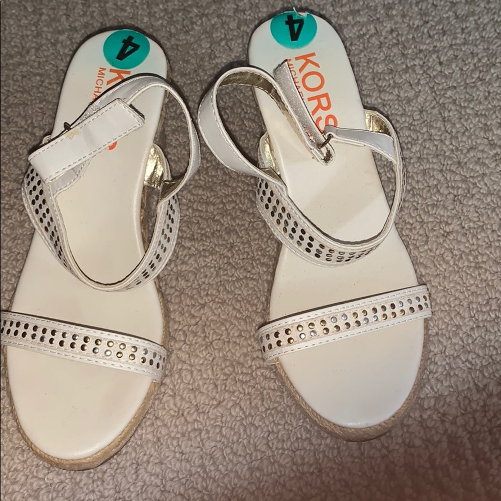 Michael kors girls wedge heel/sandal